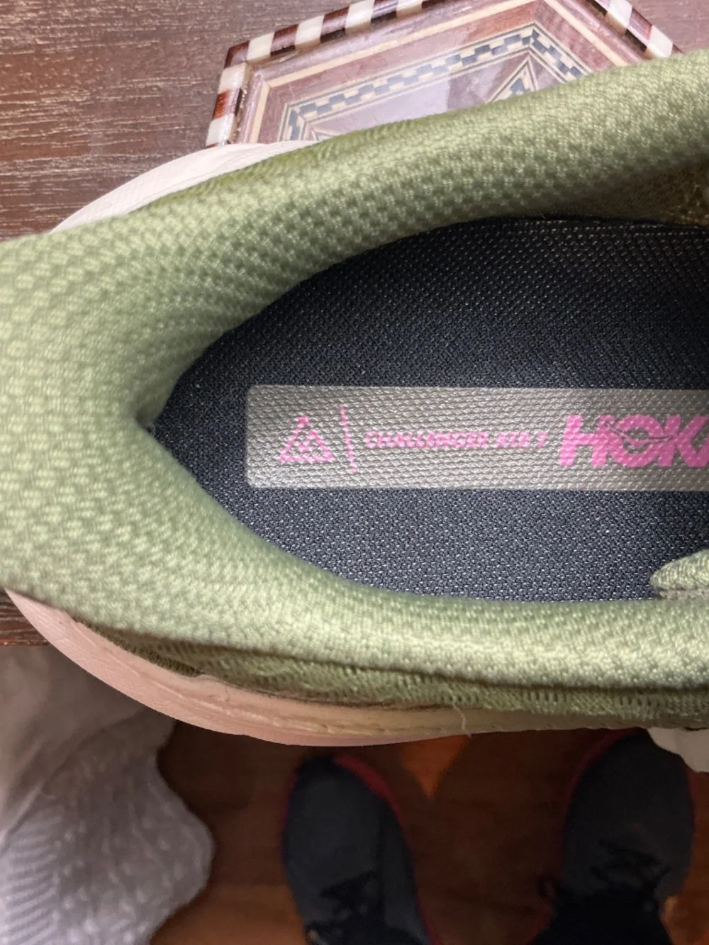 Hoka Challenger ATR 7